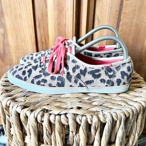 Keds Classic Canvas Leopard Print Low-Top Sneakers Size 8